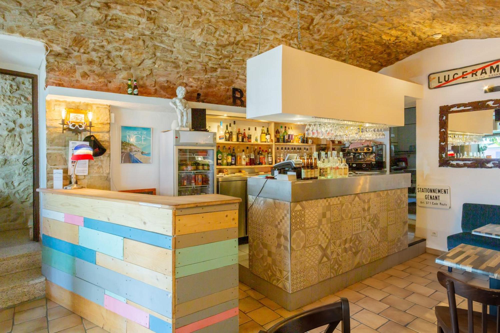 Logis Hotel Beausejour Berre-les-Alpes Ngoại thất bức ảnh