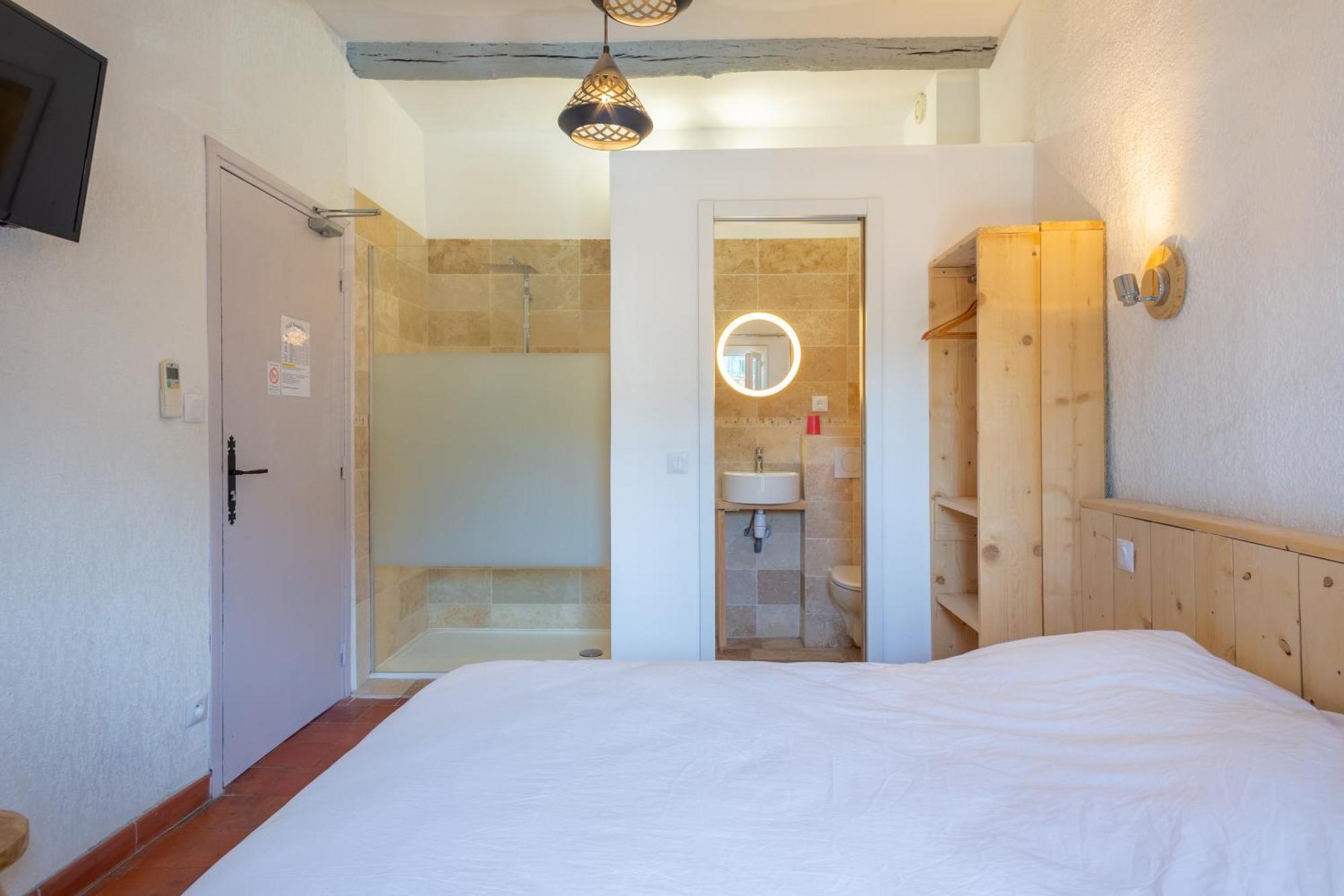 Logis Hotel Beausejour Berre-les-Alpes Ngoại thất bức ảnh