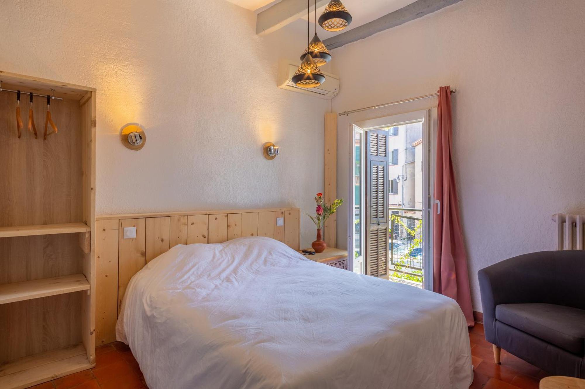 Logis Hotel Beausejour Berre-les-Alpes Ngoại thất bức ảnh